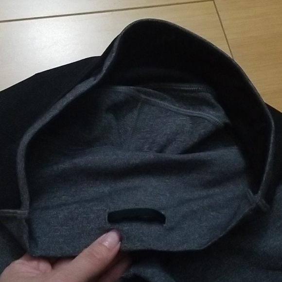 Lululemon Run Around Tight Size 4 - Picture 7 of 8